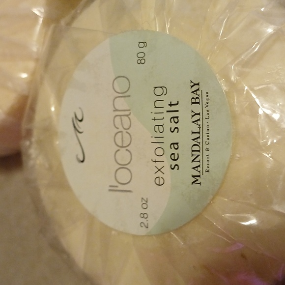 Gilchrist & Soames exfoliating Sea Salt soap - Lot of 3 bars - Picture 2 of 3